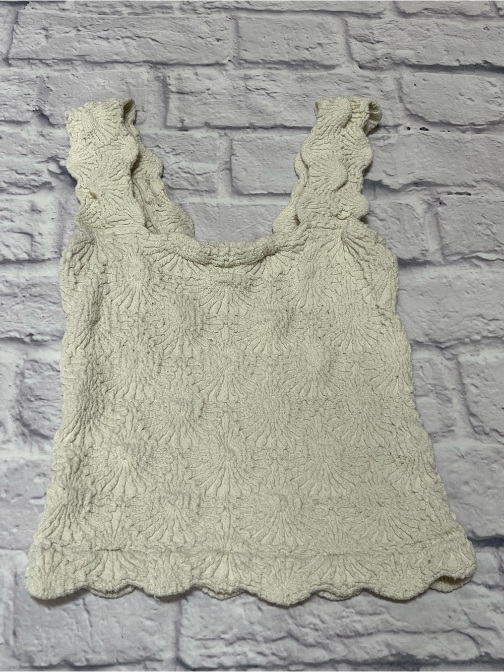 Free People intimately Textured sunburst Crochet-Style ivory White Tank Top xs/s - Picture 2 of 4